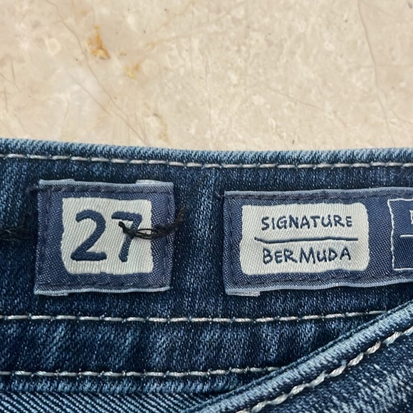 Miss Me signature Bermuda jeans shorts - Picture 2 of 11